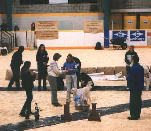 Melissa and Jasmine accept the prize for Grand Champion