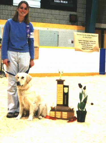 Melissa Frohloff and Jasmine with trophy